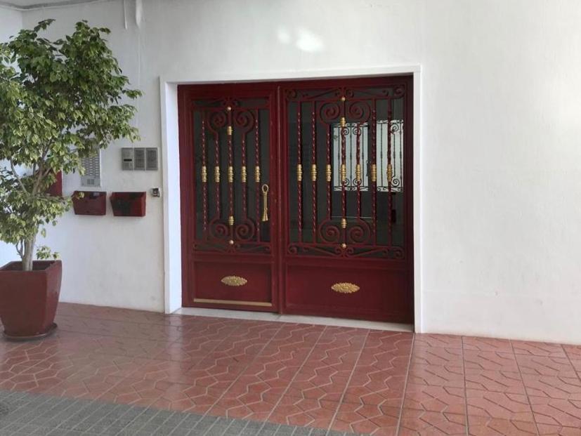 Los Fernandos, 1st line Beachfront Poniente, 2 bedroom apartment Ocean Terrace Benidorm Buitenkant foto